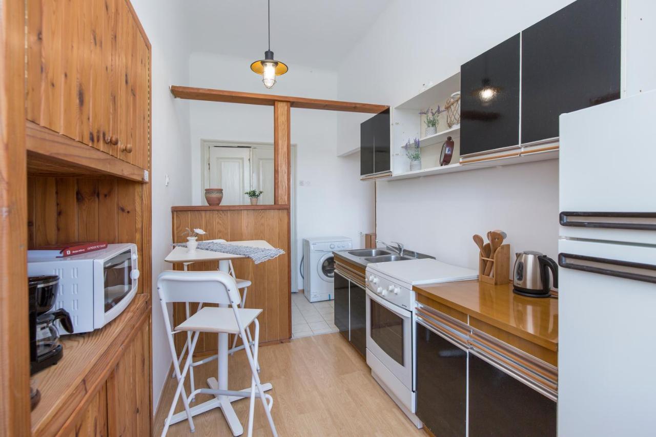Studio Apartman Vedran Apartment Labin  Exterior photo
